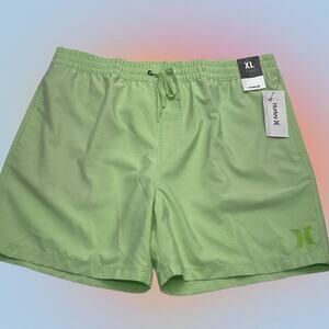 HURLEY Men’s XL Green Shorts
